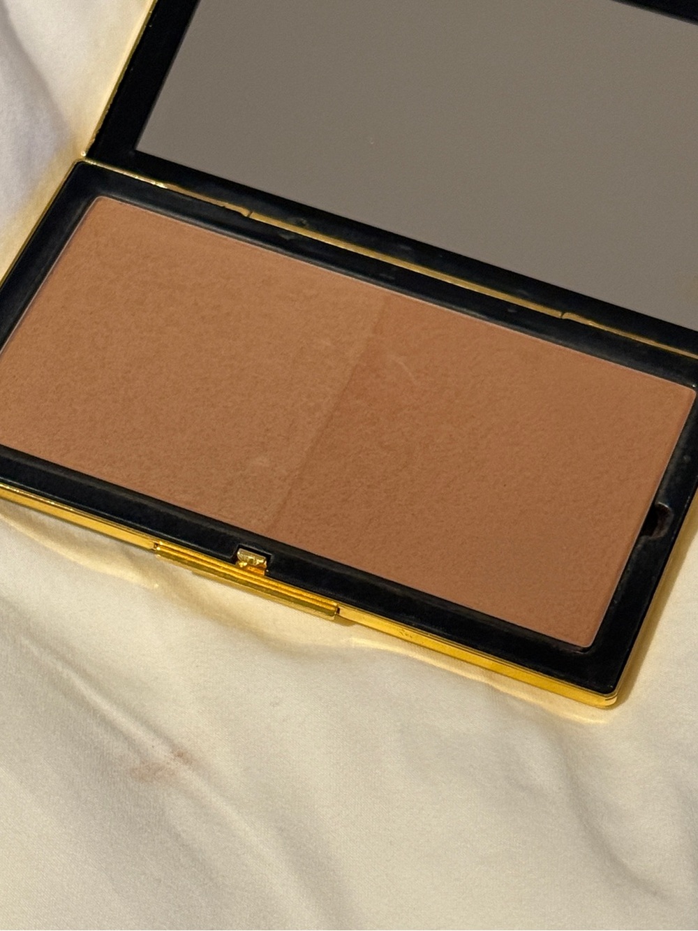 VICTORIA BECKHAM BEAUTY Matte Bronzing Brick 02